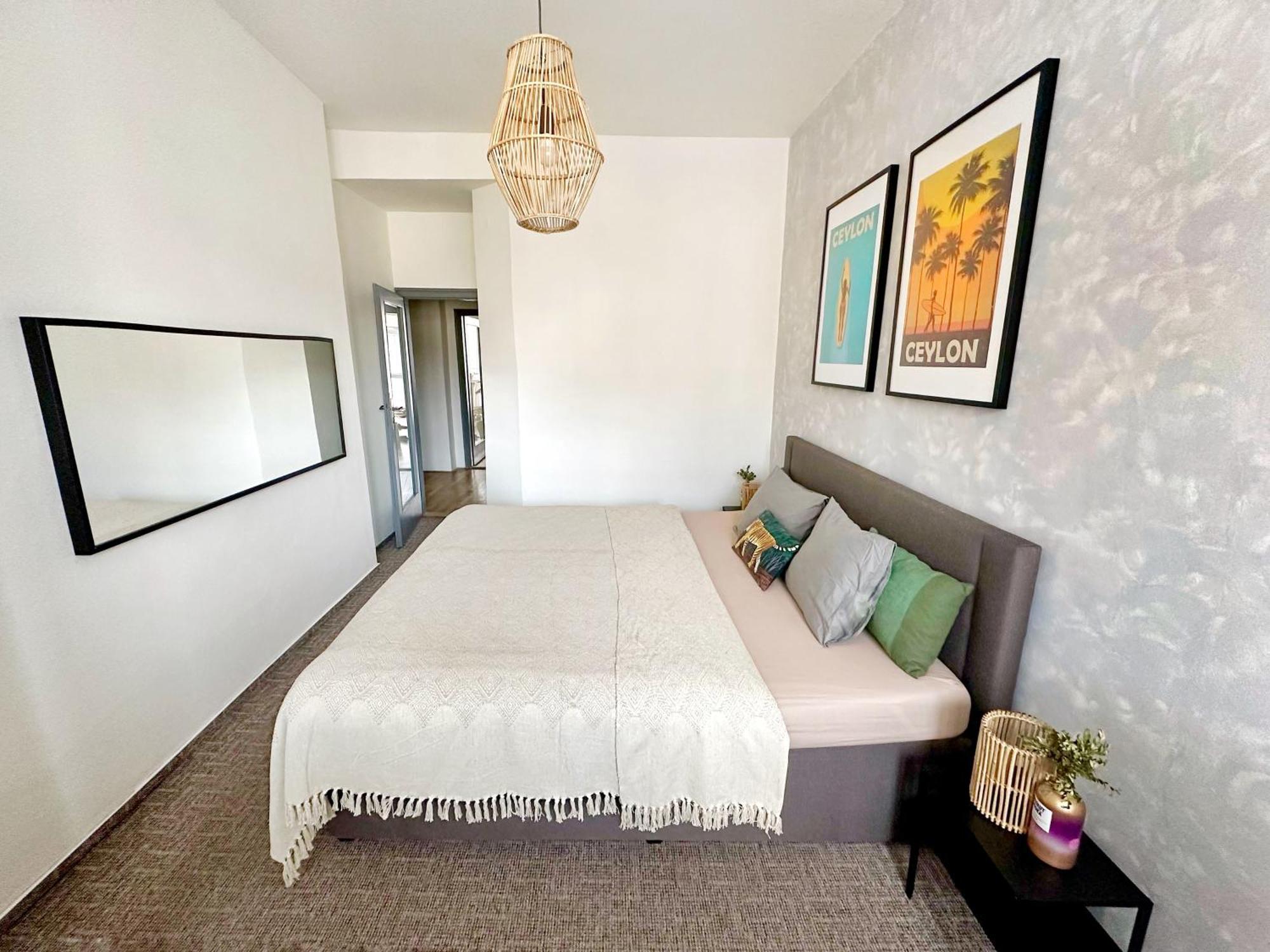 Bright And Central Suite With A Balcony 브르노 외부 사진