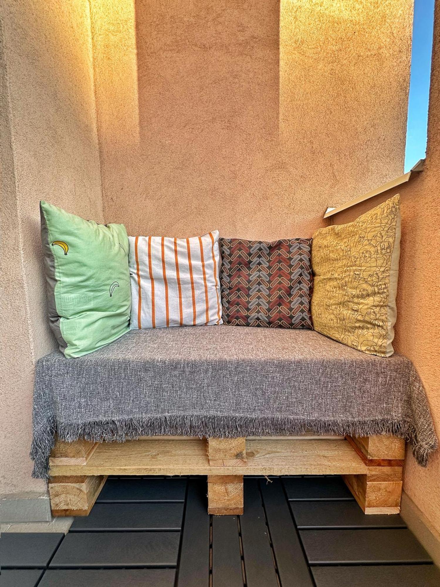 Bright And Central Suite With A Balcony 브르노 외부 사진